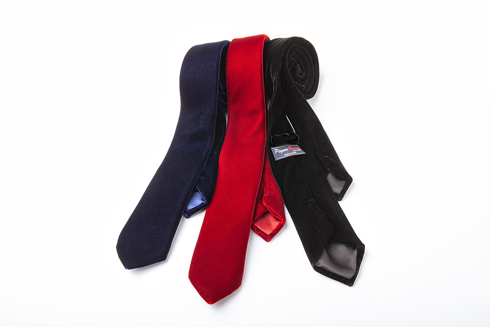 ベルベットネクタイ